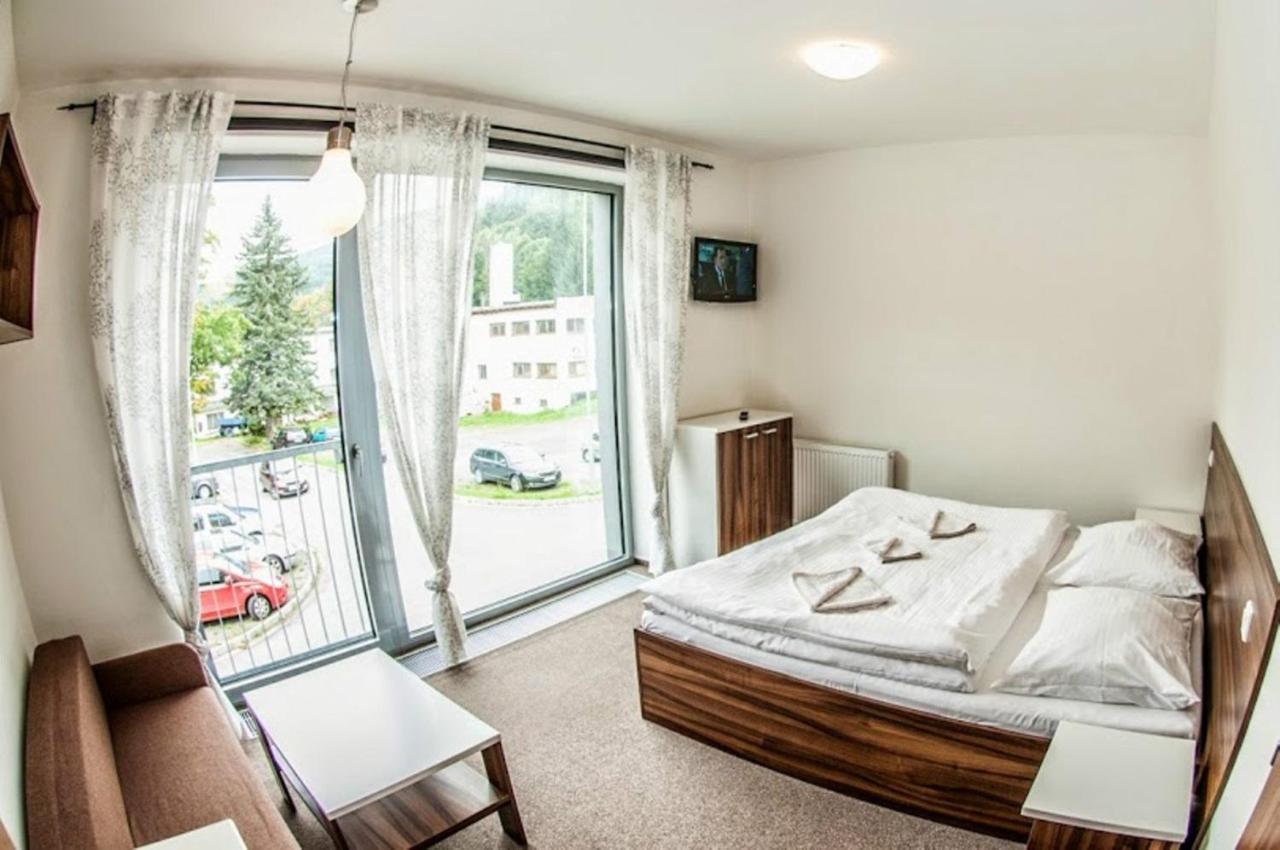 Luxusni Horsky Apartman Primo U Sjezdovky Kouty Лоучна-над-Десноу Екстер'єр фото